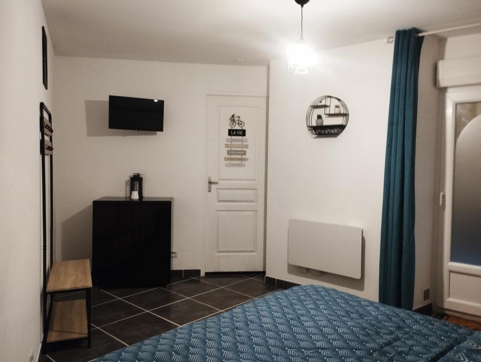 Appartement Avec Cour Plein Centre Foix Kültér fotó